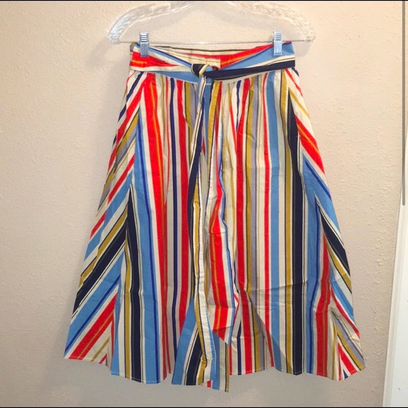 ASTR The Label Women’s Shayla Mid Length Full Flare Button Down Skirt SzM NWT - Picture 1 of 11